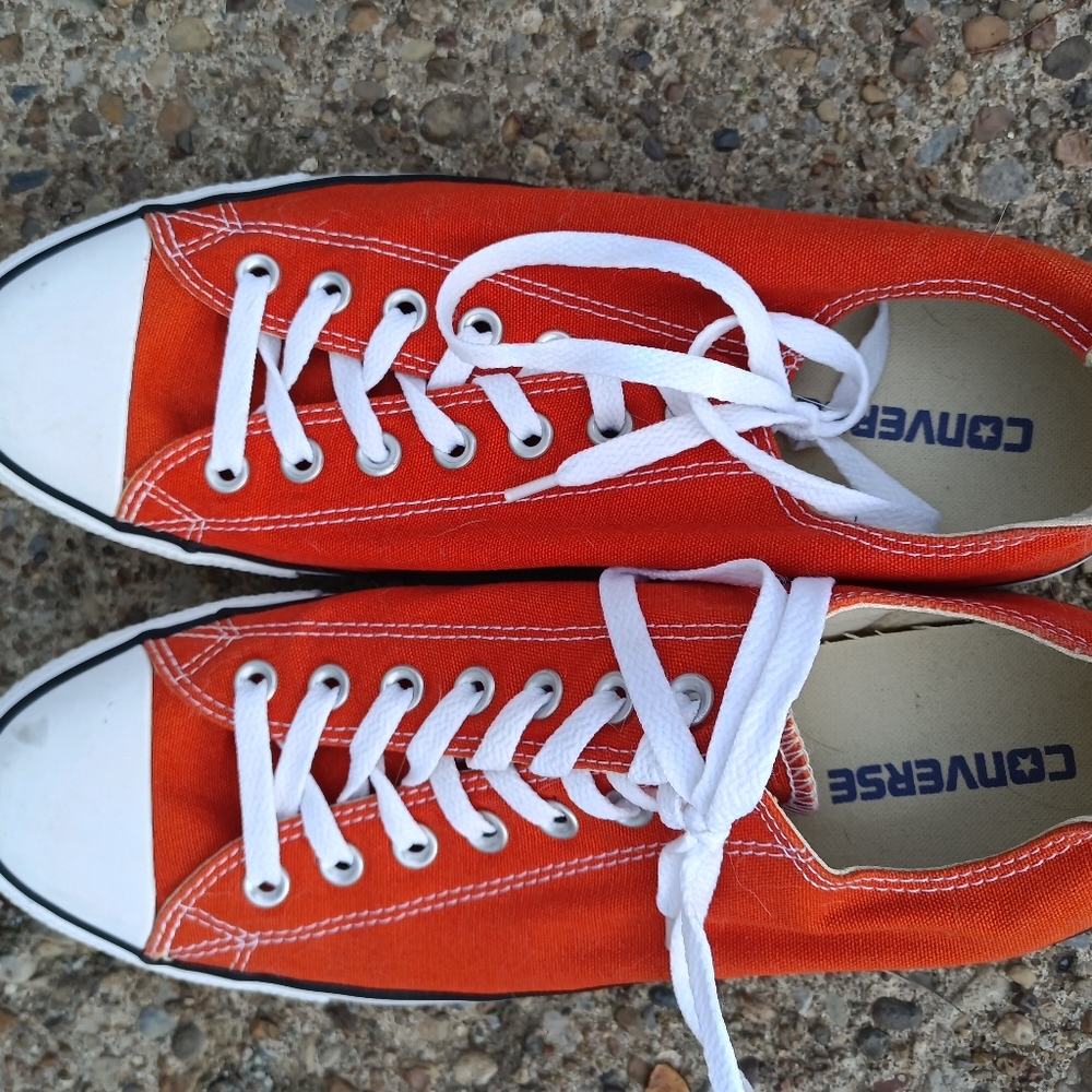 Orange Mens 10/ Women's 12- Converse All Star